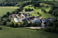 Description: Pipers Corner School