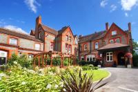 Description: St George's School Entrance